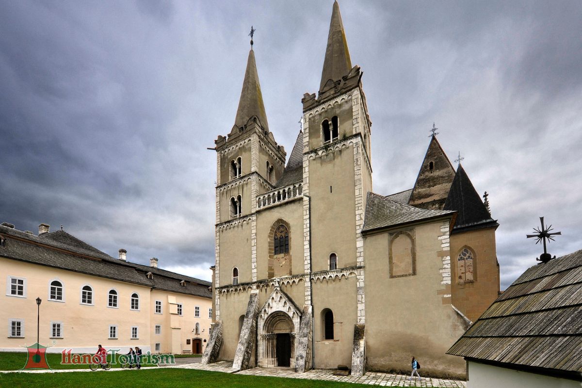 Nhà thờ Thánh Martin - Bratislava