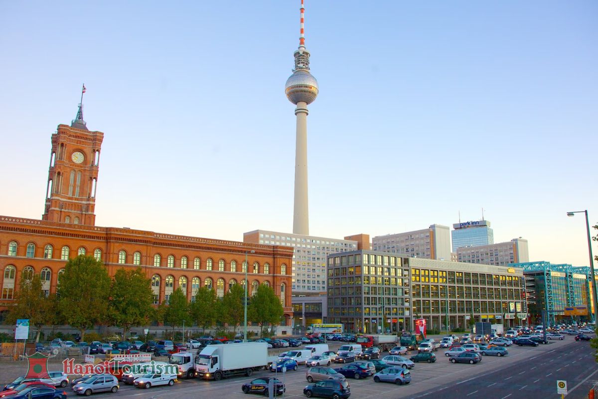 Tòa thị chính Rotes Rathaus - Berlin - Đức