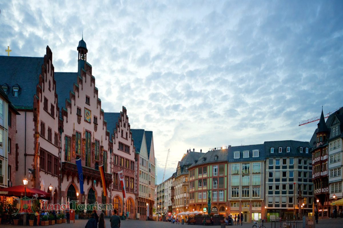 Quảng trường Romerberg – Frankfurt - Đức