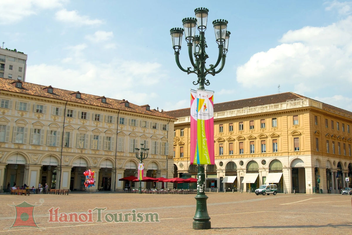 Quảng trường San Carlo -(Piazza San Carlo)- Ý
