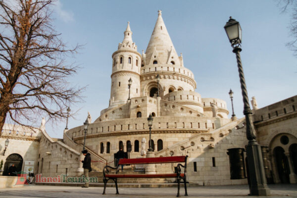 Thành Ngư Phủ (Fisherman's Bastion) – Budapest- Hungary