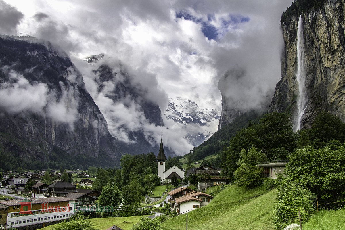 Thung lũng thác nước – Lauterbrunnen- Thụy Sĩ