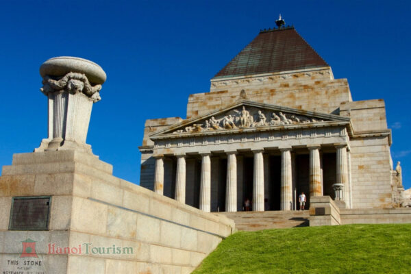 Shrine of Remembrance (Đài tưởng niệm chiến tranh) – Melbourne – Úc