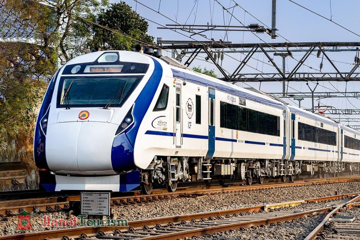 Vande Bharat Express - Ấn Độ